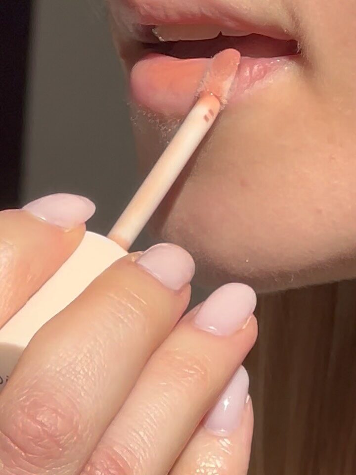 Instagram post from harizont. This post is in position 1.