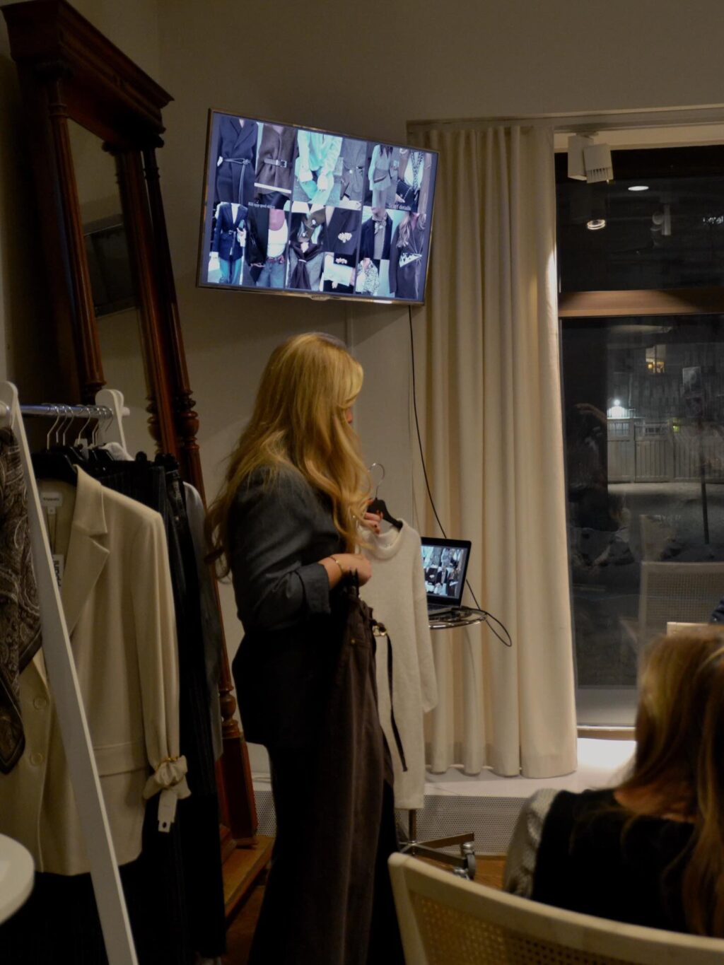 Instagram post from harizont. This post is in position 1.