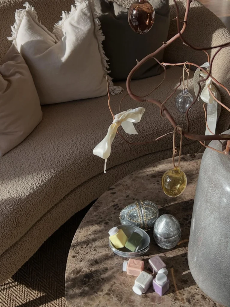 Instagram post from harizont. This post is in position 0.