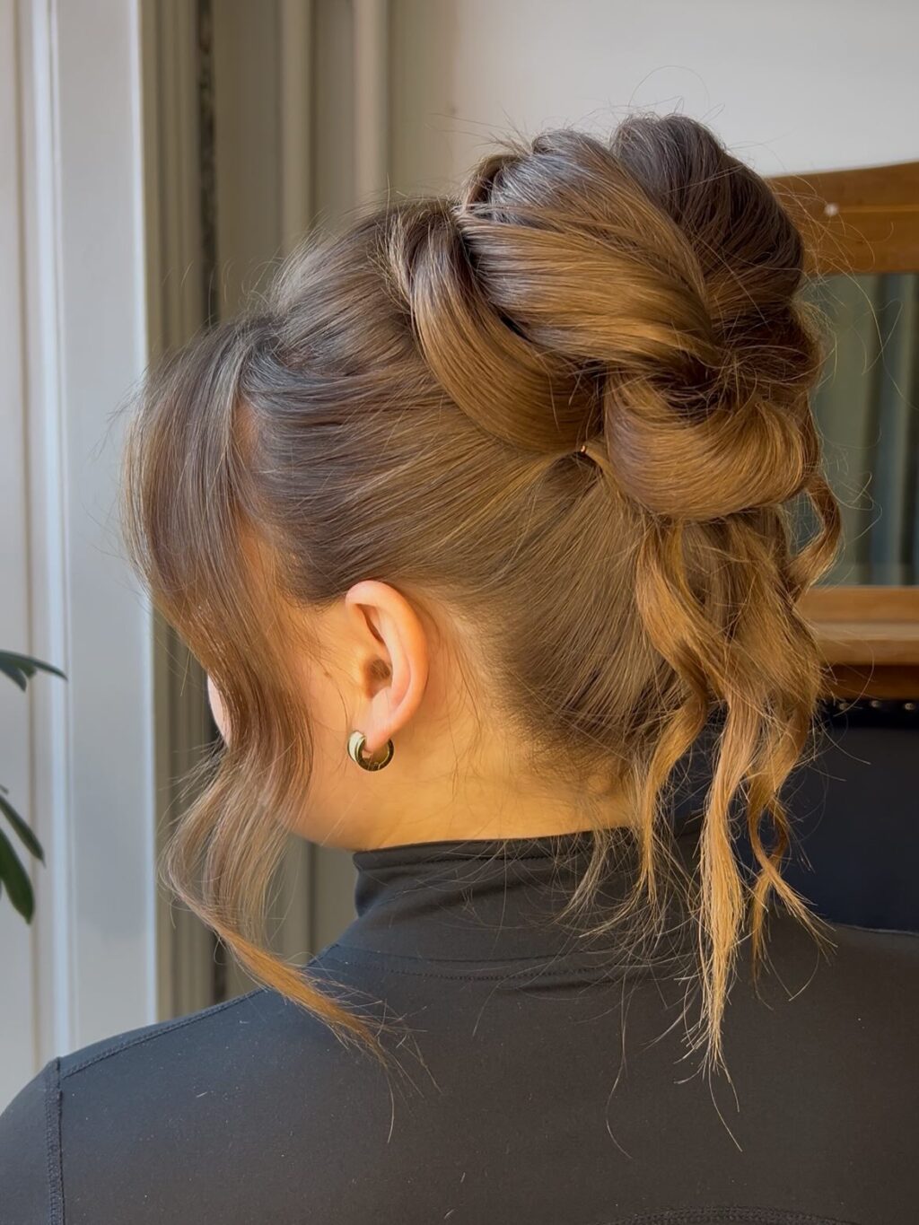 Instagram post from harizont. This post is in position 10.