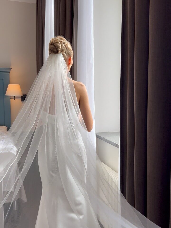 Instagram post from harizont. This post is in position 12.